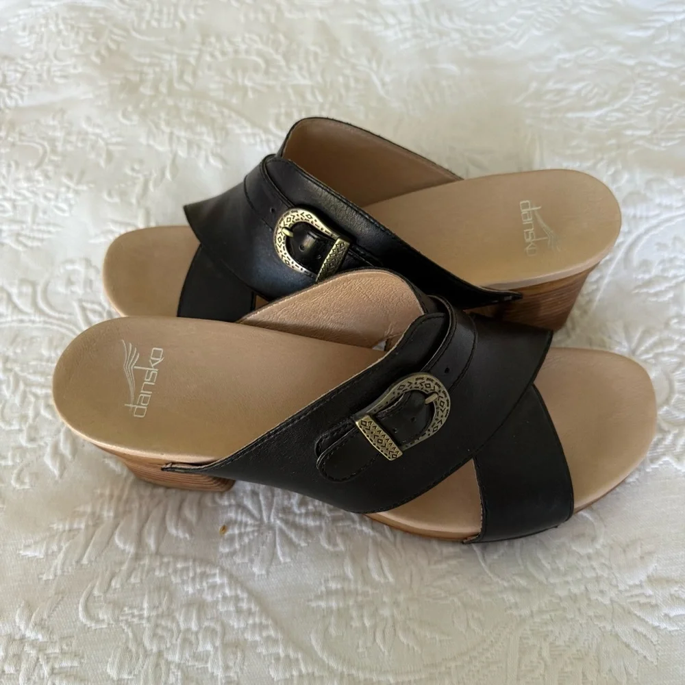 Dansko Amy Slide Black Leather Slide Sandals size 10.5